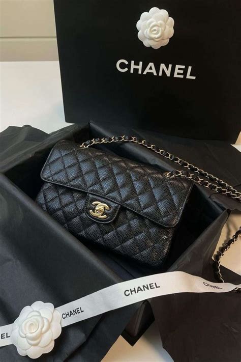 chanel bag lambskin vs caviar